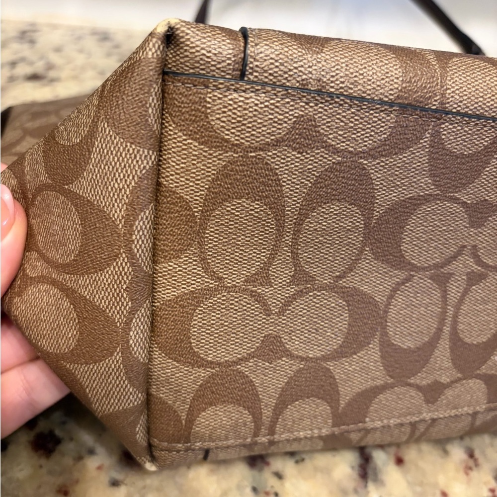 Coach Ava Tote in Signature Canvas – Khaki / Saddle (F58318) - Picture 9 of 11